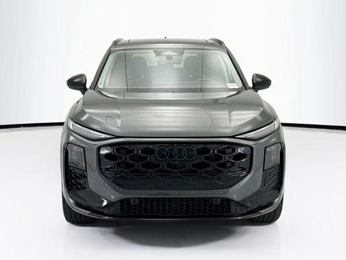 Daytona Gray Pearl 2026 Audi Q3 TFSI quattro S tronic
