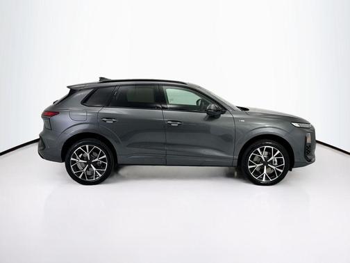 Daytona Gray Pearl 2026 Audi Q3 TFSI quattro S tronic
