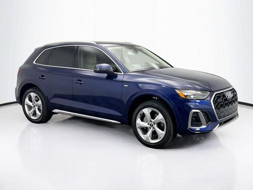 2023 Audi Q5 45 S line Premium Plus