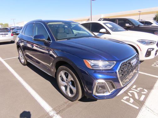 2023 Audi Q5 45 S line Premium Plus
