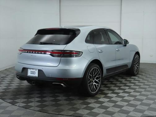 2019 Porsche Macan Base