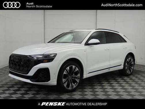 2025 Audi Q8 55 Premium Plus