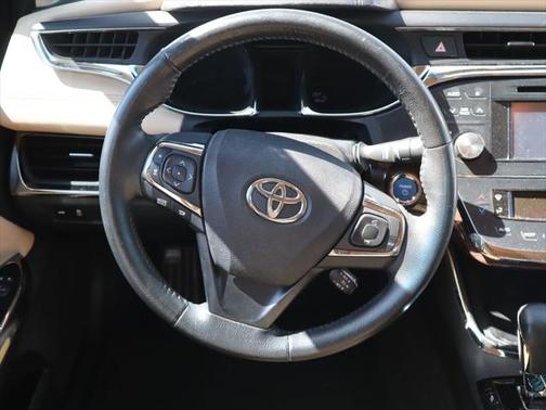 2014 Toyota Avalon Hybrid XLE Premium