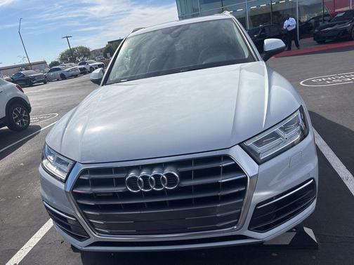 2019 Audi Q5 2.0T Premium Plus