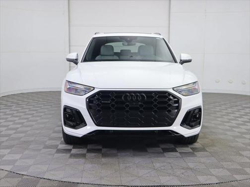 2024 Audi Q5 45 S line Premium Plus