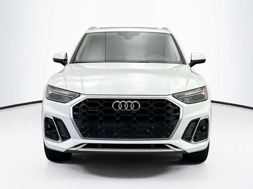 2025 Audi Q5 45 S line Premium Plus