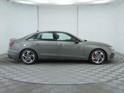 2024 Audi A4 Prestige 45 TFSI S line quattro S tronic