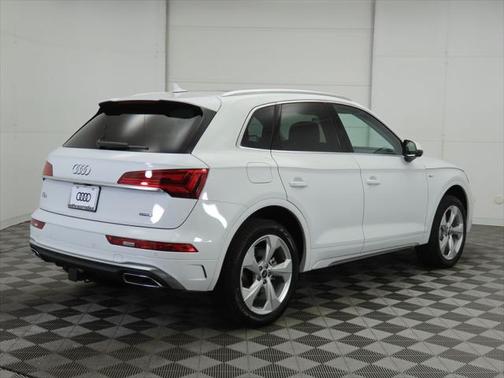 2025 Audi Q5 45 S line Premium Plus