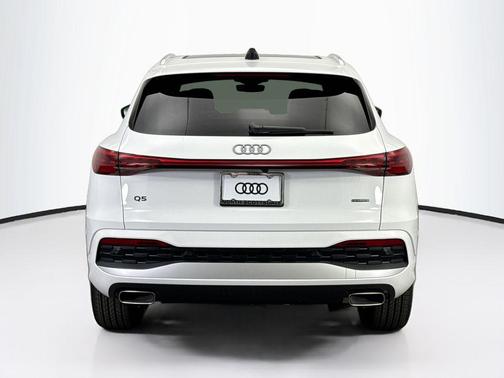 2025 Audi Q5 Premium