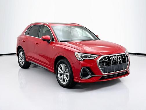 2025 Audi Q3 45 S line Premium Plus