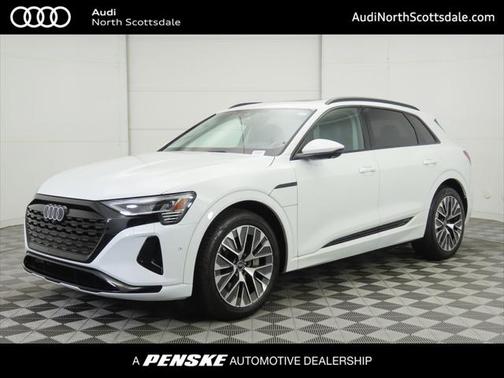 2024 Audi Q8 e-tron Prestige