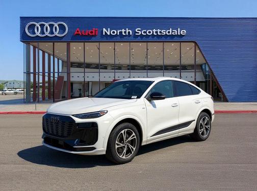 Glacier White Metallic 2027 Audi Q6 e-tron Sportback Premium Plus