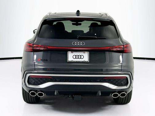 Tambora Gray Metallic 2026 Audi SQ5 3.0T Premium Plus