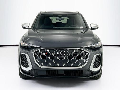 Tambora Gray Metallic 2026 Audi SQ5 3.0T Premium Plus