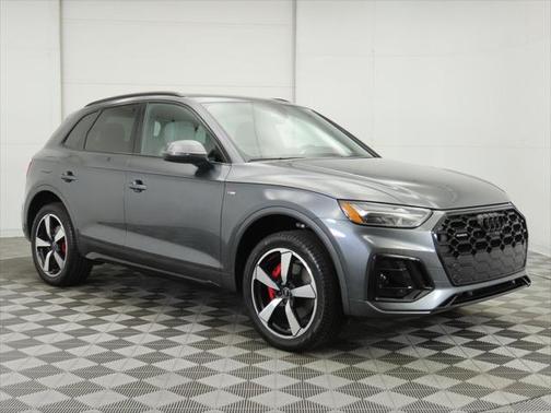 2024 Audi Q5 45 S line Premium Plus