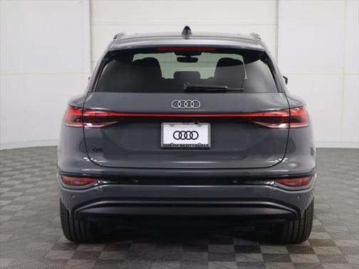 2025 Audi Q6 e-tron Premium Plus