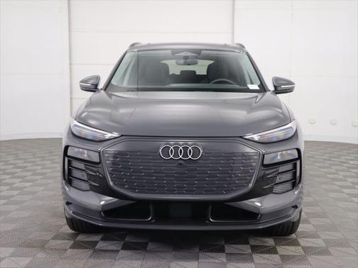 2025 Audi Q6 e-tron Premium Plus