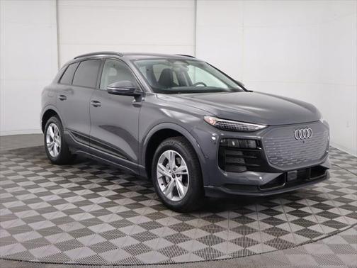 2025 Audi Q6 e-tron Premium Plus