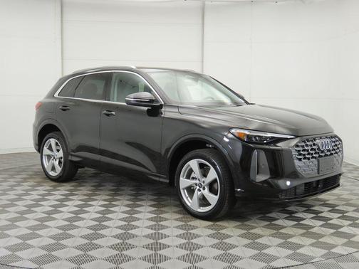 2025 Audi Q5 Premium Plus
