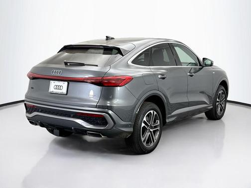 2025 Audi Q5 Sportback Premium Plus