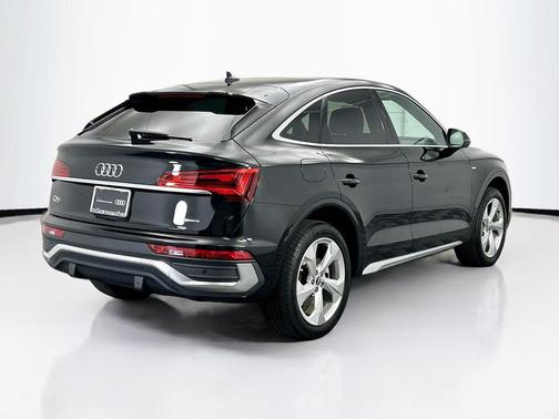 2021 Audi Q5 45 Premium Plus
