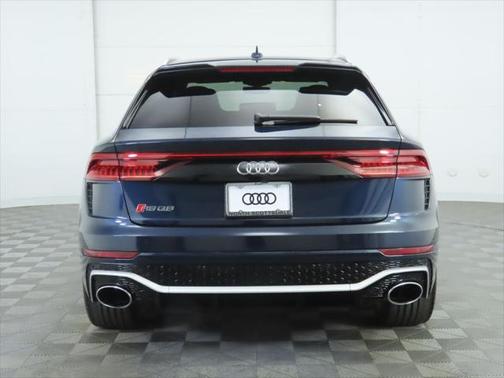 2023 Audi RS Q8 4.0T