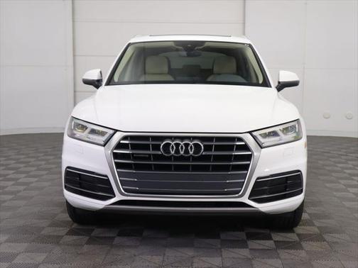 2018 Audi Q5 2.0T Premium Plus