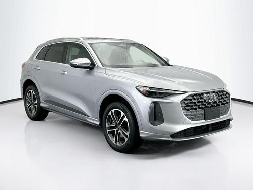 2025 Audi Q5 Premium Plus TFSI quattro S tronic