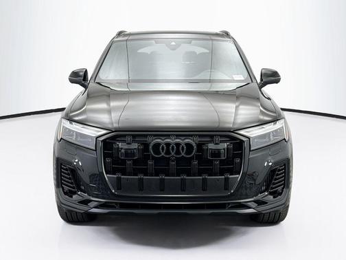 2026 Audi Q7 55 Premium Plus