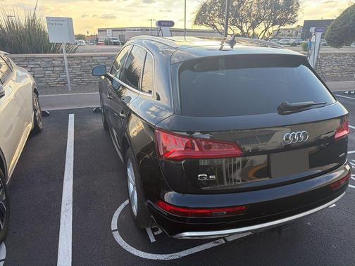 2020 Audi Q5 45 Premium Plus