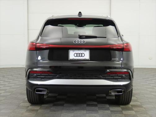 2025 Audi Q5 Premium