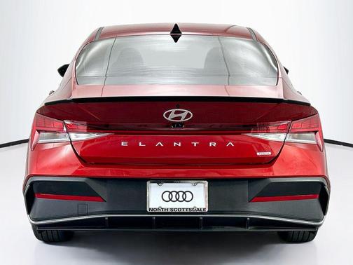2025 Hyundai ELANTRA HEV SEL Sport