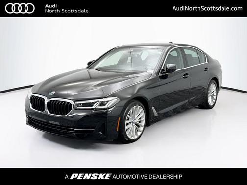 2021 BMW 530 530i