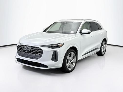 2025 Audi Q5 Prestige TFSI quattro S tronic