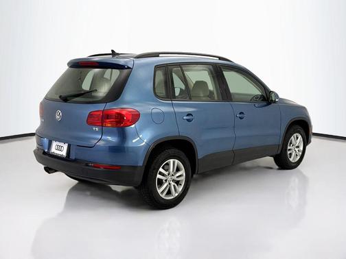 Pacific Blue Metallic 2017 Volkswagen Tiguan 2.0T S