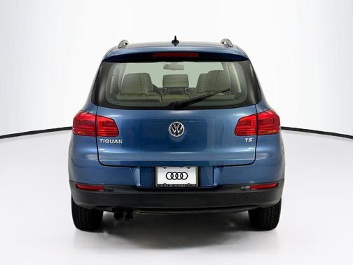 Pacific Blue Metallic 2017 Volkswagen Tiguan 2.0T S