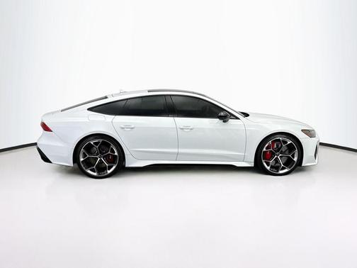 2024 Audi RS 7 4.0T Performance