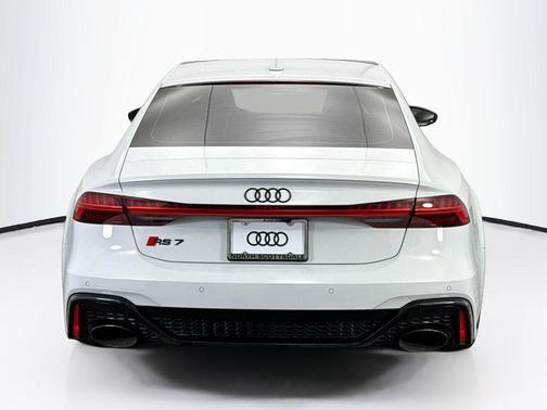 2024 Audi RS 7 4.0T Performance