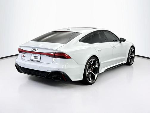 2024 Audi RS 7 4.0T Performance