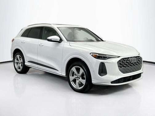 2025 Audi Q5 Premium Plus TFSI quattro S tronic