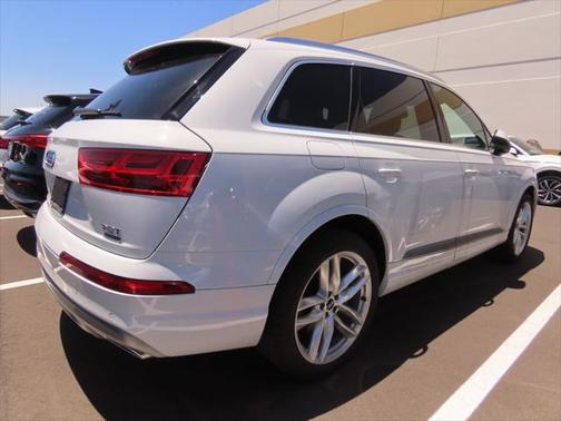 2017 Audi Q7 3.0T Prestige