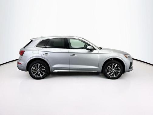 2021 Audi Q5 45 Prestige