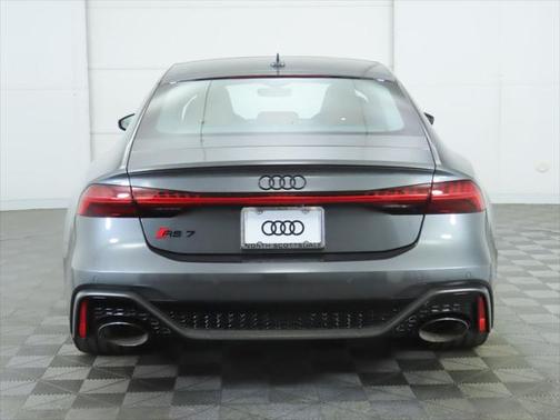 2025 Audi RS 7 4.0T Performance