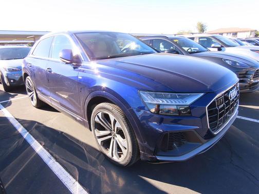 2021 Audi Q8 55 Prestige
