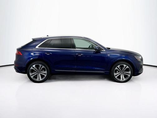 2021 Audi Q8 55 Prestige