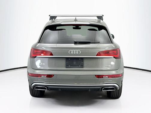 2025 Audi Q5 45 S line Premium Plus