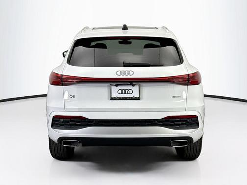 2025 Audi Q5 Premium TFSI quattro S tronic