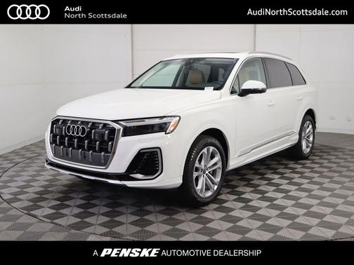 2025 Audi Q7 45 Premium Plus