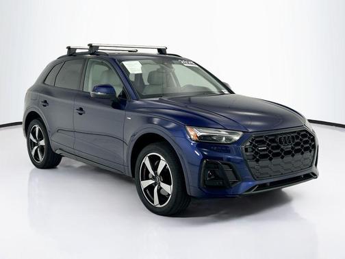 Navarra Blue Metallic 2023 Audi Q5 45 S line Premium Plus