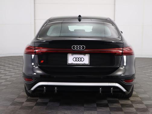 2025 Audi S6 e-tron Premium Plus